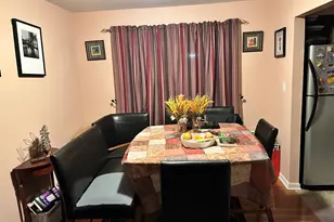 17554 Cypress Ave, Country Club Hills, IL 60478 - Photo 7