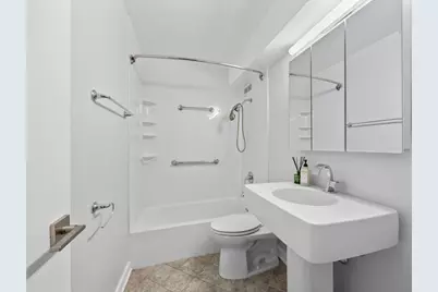 3430 N Lake Shore Drive #15L, Chicago, IL 60657 - Photo 15