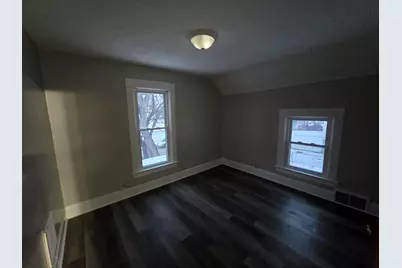 1021 N Rockton Avenue, Rockford, IL 61103 - Photo 7