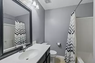 1703 Fieldstone Dr S, Shorewood, IL 60404 - Photo 9