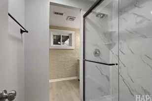 1835 W Weathersfield Way, Schaumburg, IL 60193 - Photo 41