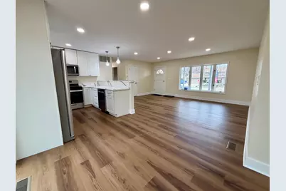 54 Brantwood Avenue, Elk Grove Village, IL 60007 - Photo 9