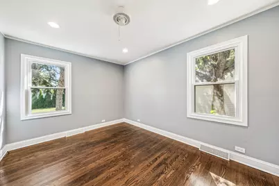 9725 Normandy Avenue, Oak Lawn, IL 60453 - Photo 5