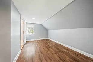 9725 Normandy Ave, Oak Lawn, IL 60453 - Photo 15