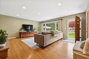 31 E Washington Blvd, Lombard, IL 60148 - Photo 9