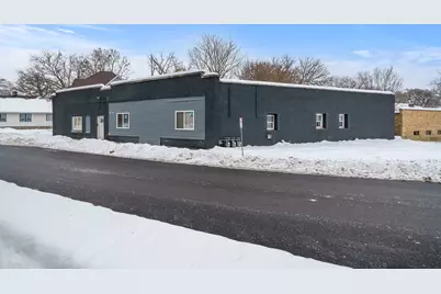 909-911 Ridge Avenue, Rockford, IL 61103 - Photo 1