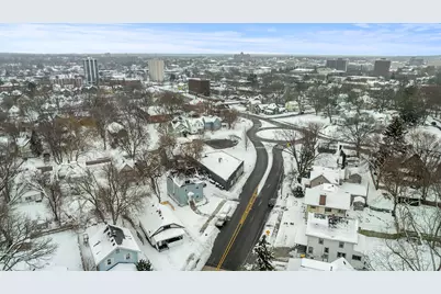 909-911 Ridge Avenue, Rockford, IL 61103 - Photo 21