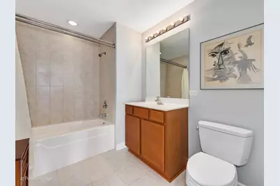 100 E 14th Street #1502, Chicago, IL 60605 - Photo 15