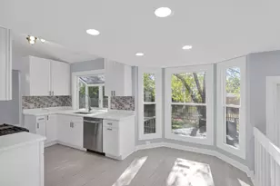 27W125 Chestnut Ln, Winfield, IL 60190 - Photo 17