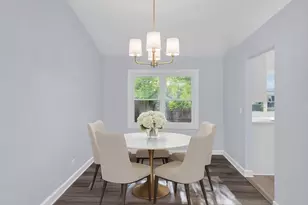 27W125 Chestnut Ln, Winfield, IL 60190 - Photo 11