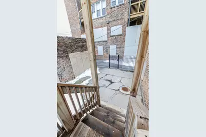 6711 S Paxton Avenue, Chicago, IL 60649 - Photo 23