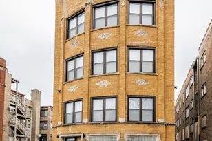 6711 S Paxton Ave, Chicago, IL 60649 - Photo 1