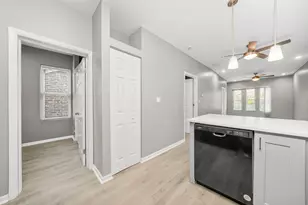 3328 S Damen Ave, Chicago, IL 60608 - Photo 17