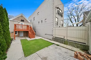 3328 S Damen Ave, Chicago, IL 60608 - Photo 37