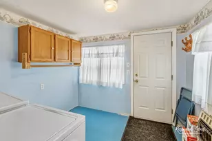 123 E Park St, Chebanse, IL 60922 - Photo 19