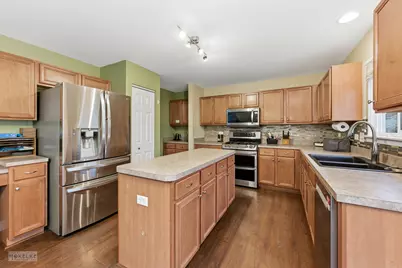 181 Hillside Drive, Bolingbrook, IL 60440 - Photo 11