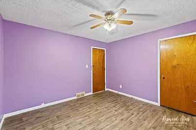 209 W Indiana Street, Momence, IL 60954 - Photo 25