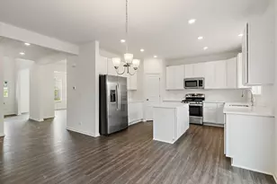 32012 Savannah Dr, Lakemoor, IL 60051 - Photo 9