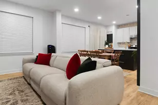 1286 Newport Cir, Pingree Grove, IL 60140 - Photo 3