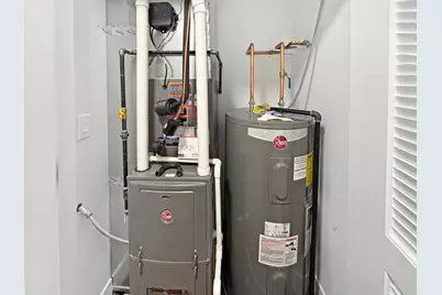 2127 W 18th Street #3, Chicago, IL 60608 - Photo 17