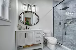 8332 S 78th Ct, Justice, IL 60458 - Photo 13