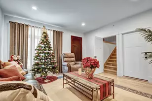 8332 S 78th Ct, Justice, IL 60458 - Photo 3