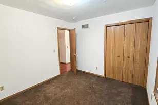 6636 Sonoma Rd, Rockford, IL 61114 - Photo 9