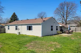 252 S Ashbury Ave, Bolingbrook, IL 60440 - Photo 21