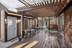 2S600 Angeline Ct, Warrenville, IL 60555 - Photo 3