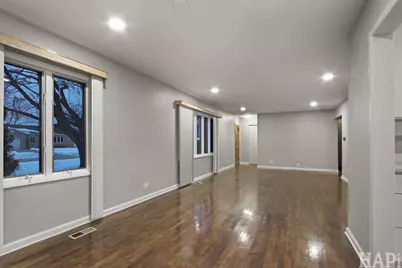 75 Carthage Lane, Hoffman Estates, IL 60169 - Photo 11