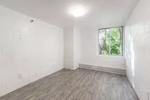 919 Greenbrier Rd, Dekalb, IL 60115 - Photo 11