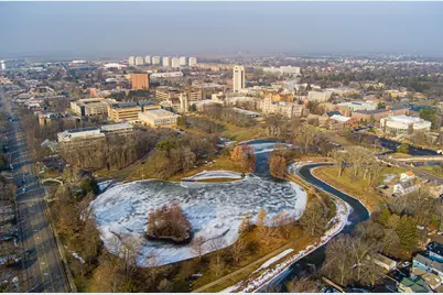 919 Greenbrier Road, Dekalb, IL 60115 - Photo 25