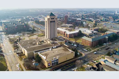 919 Greenbrier Road, Dekalb, IL 60115 - Photo 27