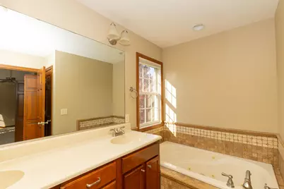 1307 Longford Lane, Bloomington, IL 61704 - Photo 37