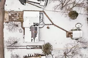 15530 W Wildwood Ct, Libertyville, IL 60048 - Photo 31