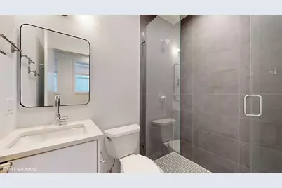 [Address not provided], Chicago, IL 60618 - Photo 9