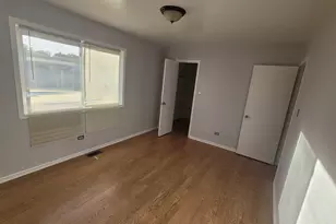 6084 Fremont Dr, Hanover Park, IL 60133 - Photo 11