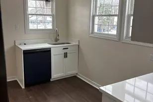 803 E North St, Morris, IL 60450 - Photo 9