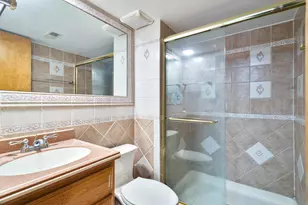 526 S Benton St, Palatine, IL 60067 - Photo 17