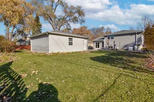 526 S Benton St, Palatine, IL 60067 - Photo 27