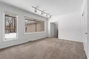 135 Lakewood Pl, Highland Park, IL 60035 - Photo 17