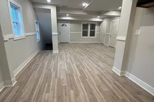 16913 Jodave Ave, Hazel Crest, IL 60429 - Photo 9