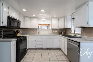 25544 W Blackstone Pl, Lake Villa, IL 60046 - Photo 9