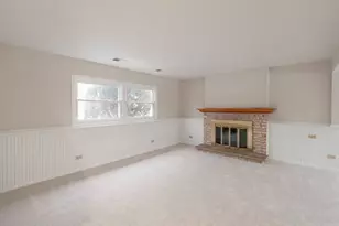 1005 Pheasant Ridge Dr, Lake Zurich, IL 60047 - Photo 3
