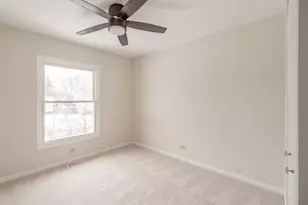 1005 Pheasant Ridge Dr, Lake Zurich, IL 60047 - Photo 13