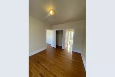 109 E 68th Street #2B, Chicago, IL 60637 - Photo 9