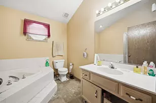 18641 Cedar Ave, Country Club Hills, IL 60478 - Photo 9