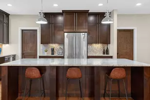 [Address not provided], Downers Grove, IL 60516 - Photo 9