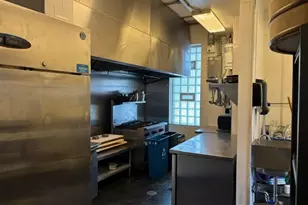 2759 W Augusta Blvd, Chicago, IL 60622 - Photo 11