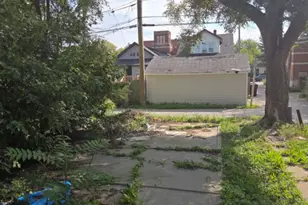 10243 S Lafayette Ave, Chicago, IL 60628 - Photo 3